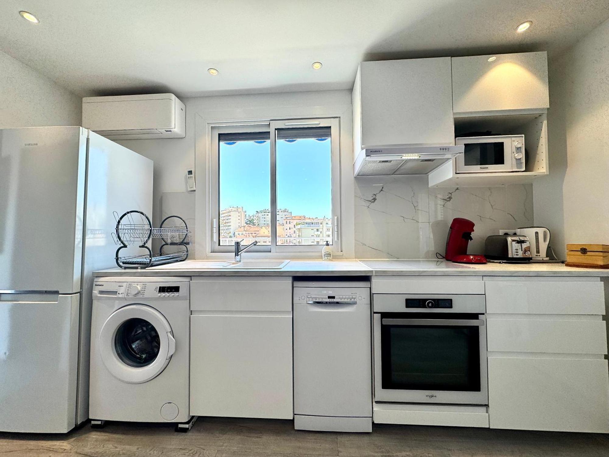 Ferienwohnung Le Saint-Jean By Scls Locations Cannes Exterior foto