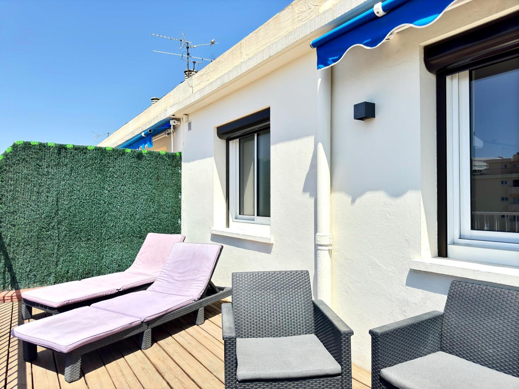 Ferienwohnung Le Saint-Jean By Scls Locations Cannes Exterior foto